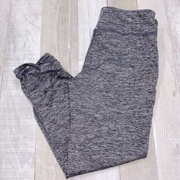 Old Navy Active girls Go dry grey athletic pants size 10-12 - Picture 2 of 5